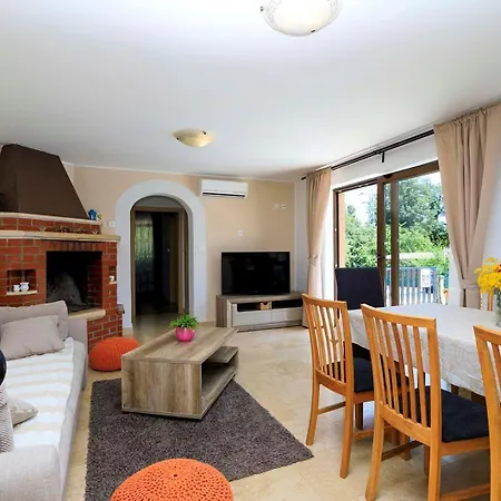 Villa Ferlini