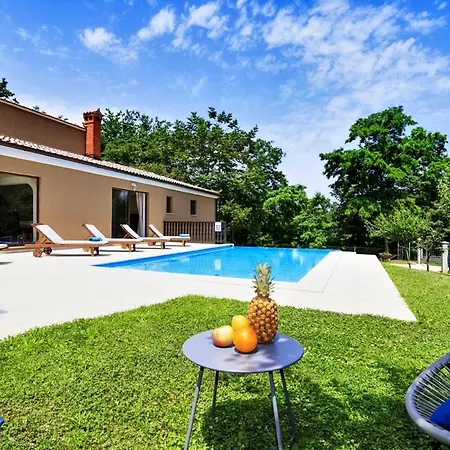 Villa Ferlini Vila