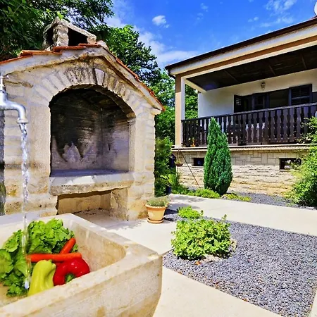 Vila Villa Ferlini